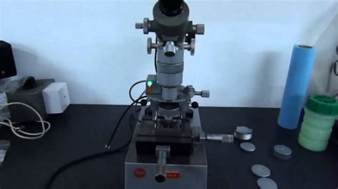 How to set up and operate Leitz micro hardness tester